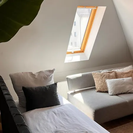 Loft, Stillvolles Wohnen Fuer Familien Und Geschaeftsreisende Bis 5 Personen * Landshut