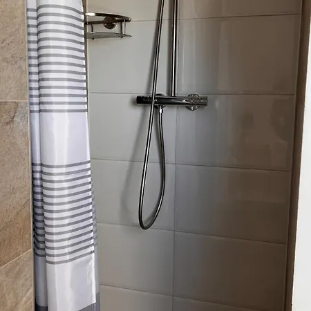 Loft, Stillvolles Wohnen Fuer Familien Und Geschaeftsreisende Bis 5 Personen Apartmán Landshut